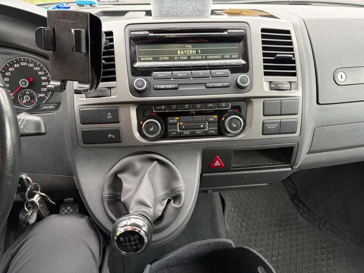 Volkswagen T5 Multivan