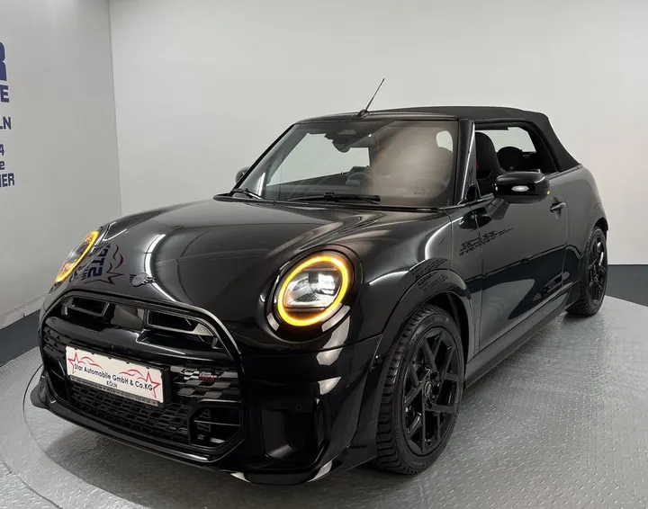 MINI John Cooper Works Cabrio