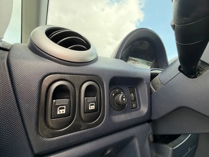 Peugeot 1007