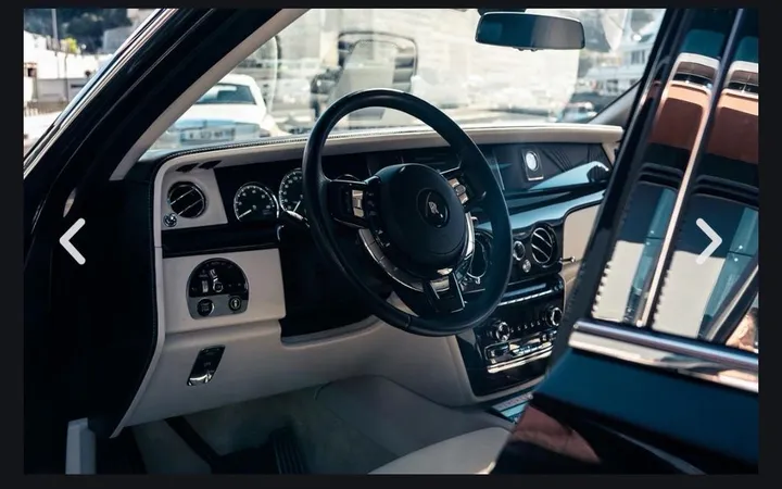 Rolls-Royce Phantom