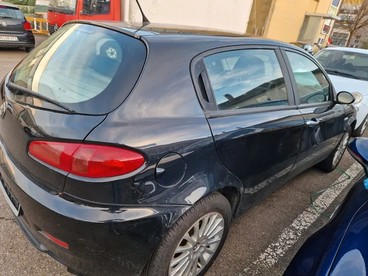 Alfa Romeo 147