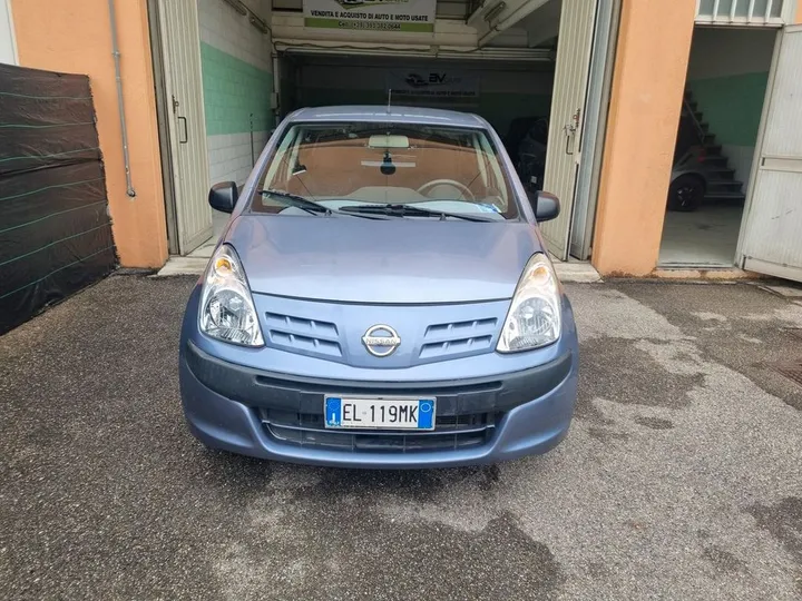 Nissan Pixo