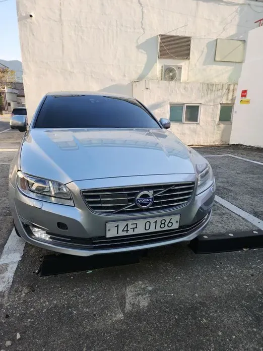 Volvo S80
