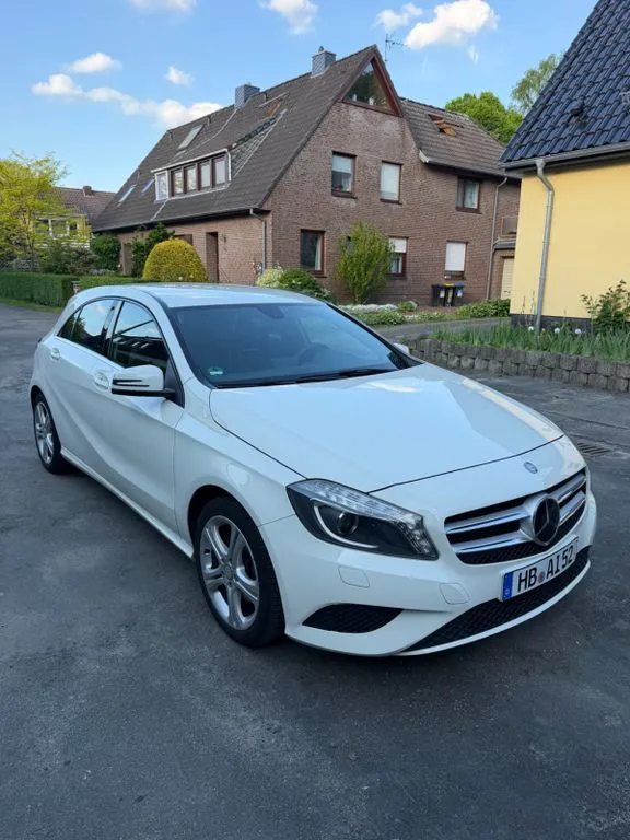 Mercedes-Benz A 180