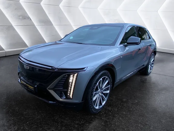 Cadillac LYRIQ