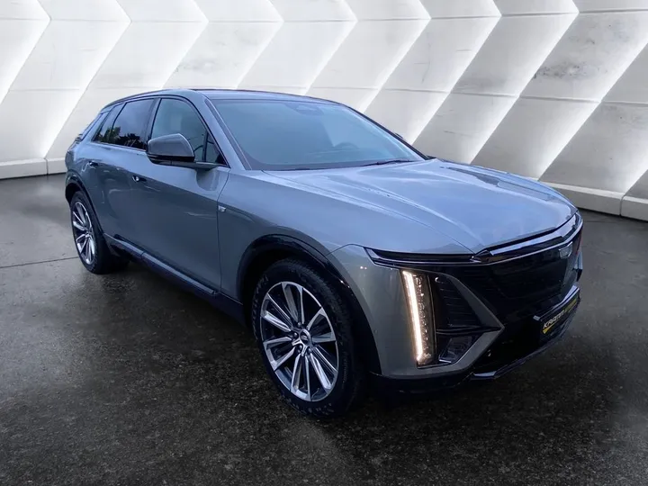 Cadillac LYRIQ