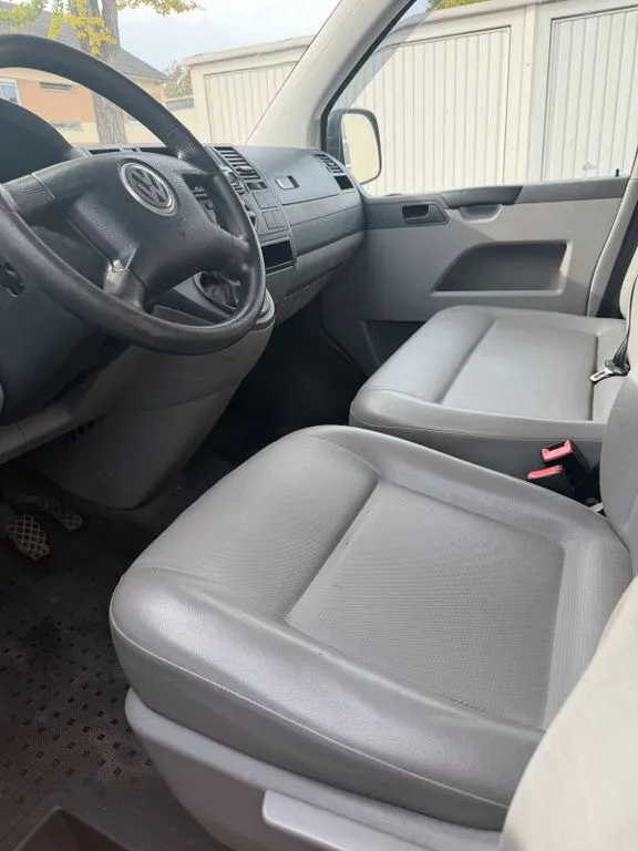 Volkswagen T5 Transporter