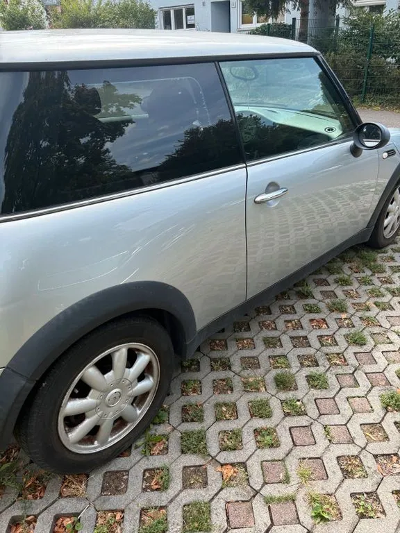 MINI ONE