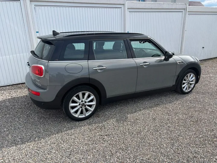 MINI Cooper Clubman