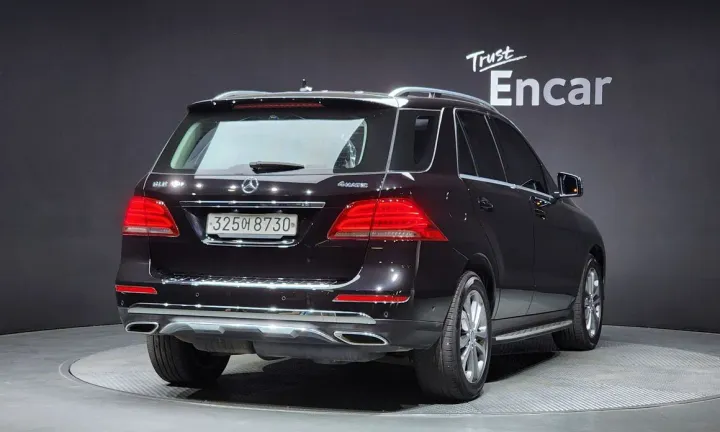 Mercedes-Benz GLE-Class