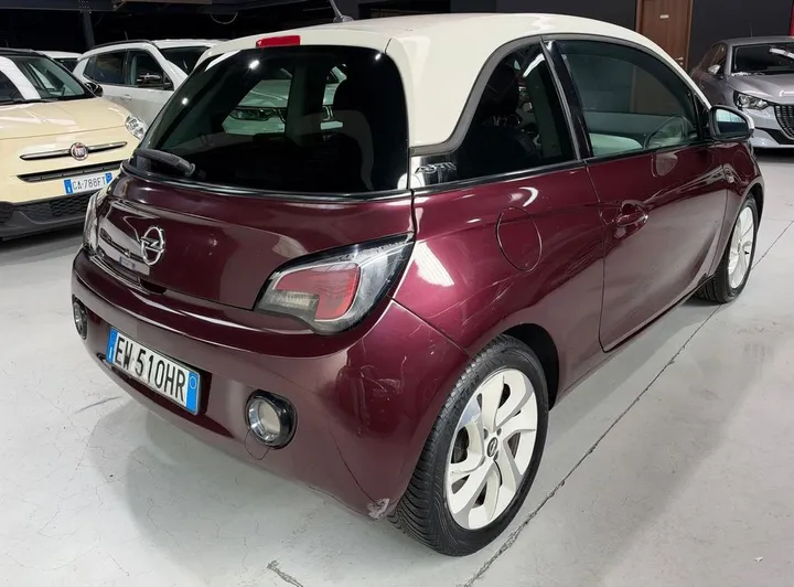 Opel Adam