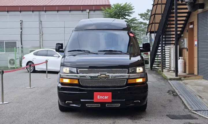 Chevrolet Express Van