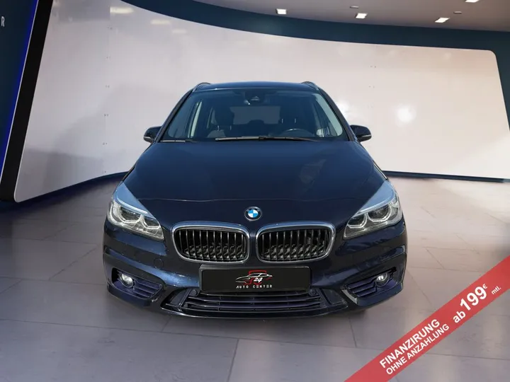 BMW 218