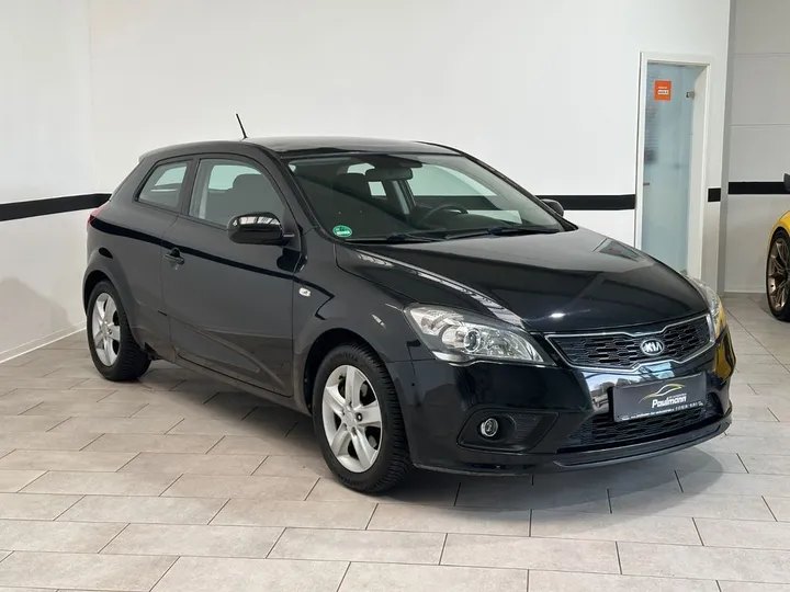 Kia cee'd / Ceed