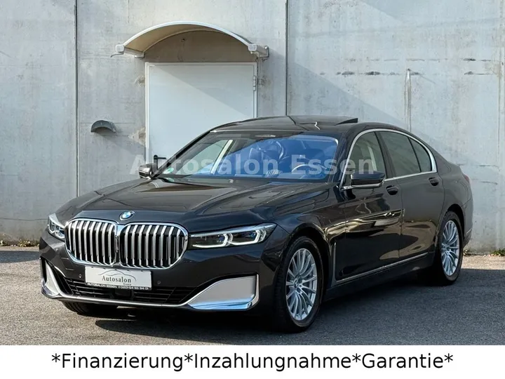 BMW 730