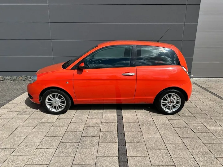 Lancia Ypsilon