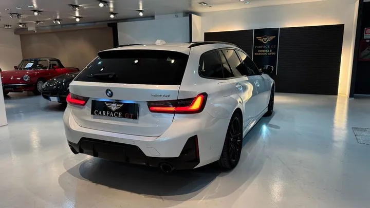 BMW 320