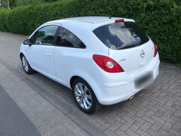 Opel Corsa