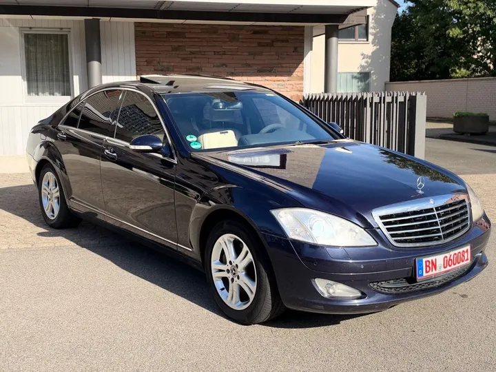 Mercedes-Benz S 320