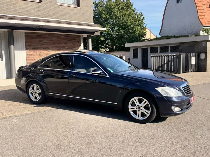 Mercedes-Benz S 320