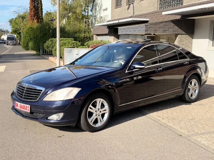 Mercedes-Benz S 320