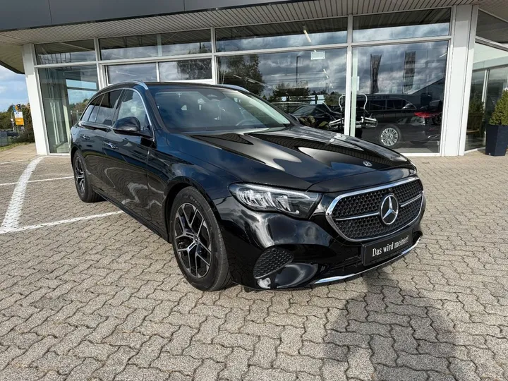 Mercedes-Benz E 220