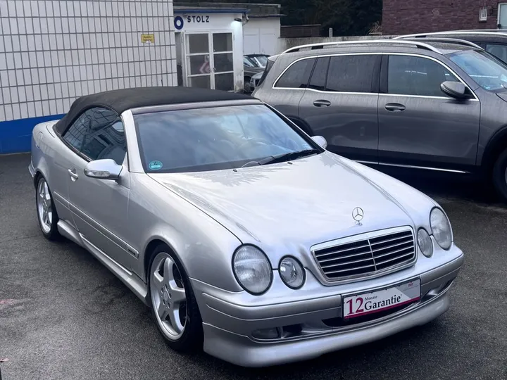 Mercedes-Benz CLK 200