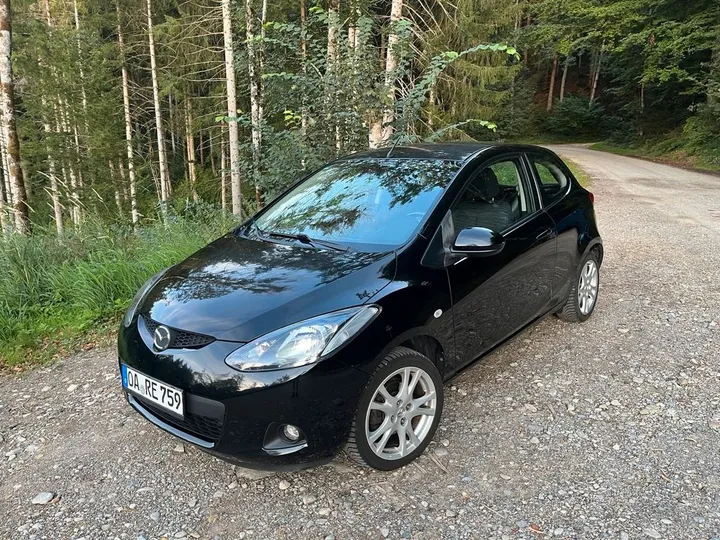 Mazda 2