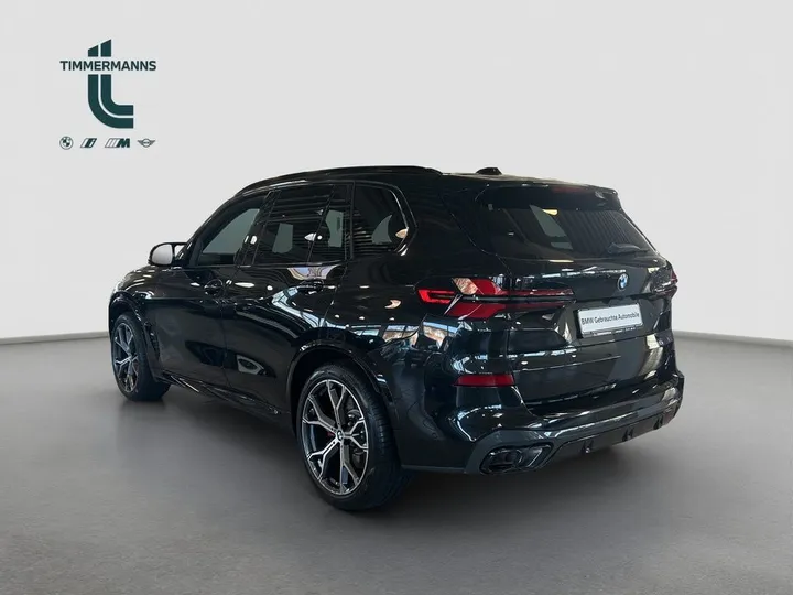 BMW X5 M60