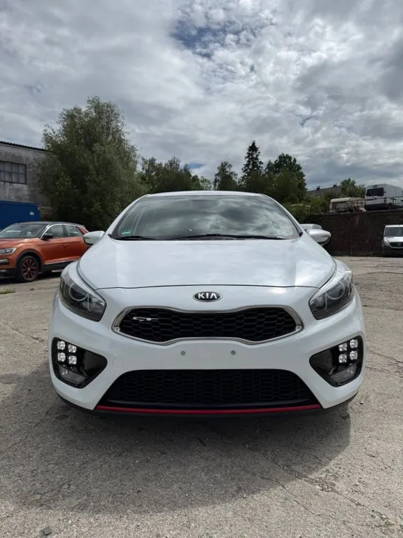 Kia cee'd / Ceed