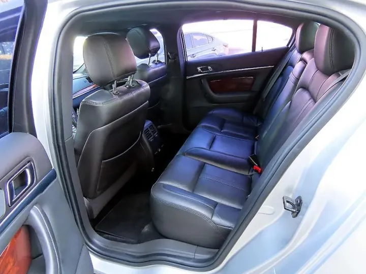 Lincoln MKS