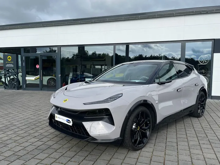 Lotus Eletre