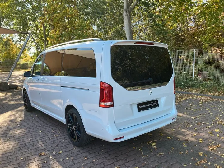 Mercedes-Benz V 300