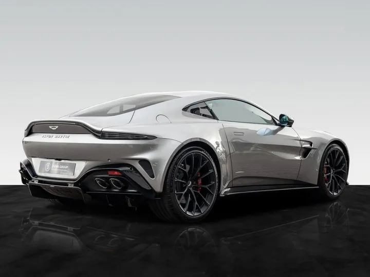 Aston Martin V8 Vantage
