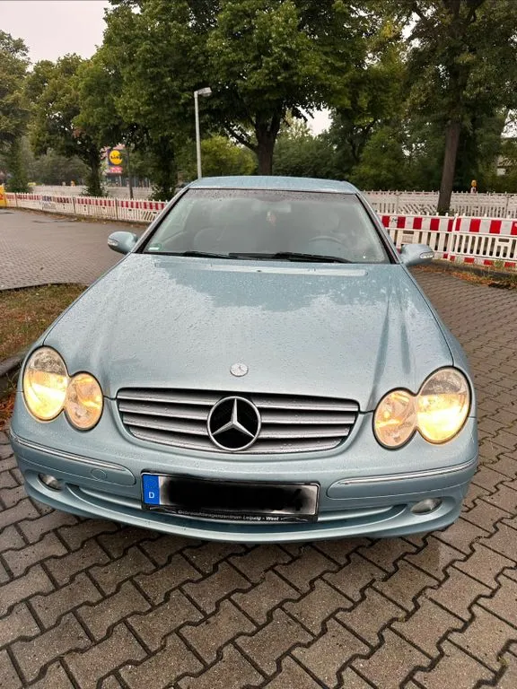 Mercedes-Benz CLK 200