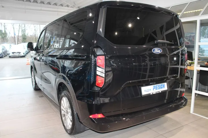 Ford Tourneo Custom