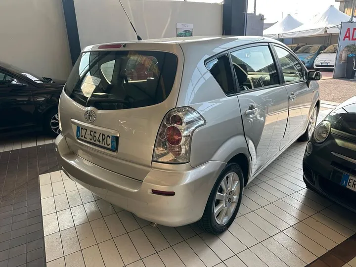 Toyota Corolla Verso