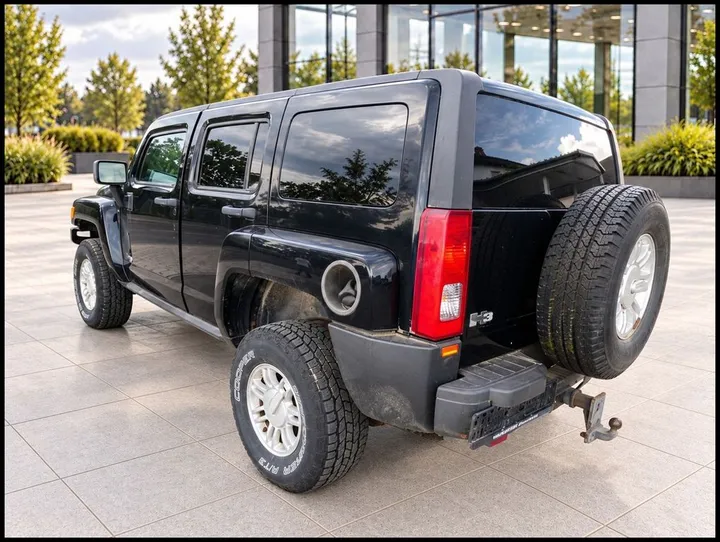 Hummer H3