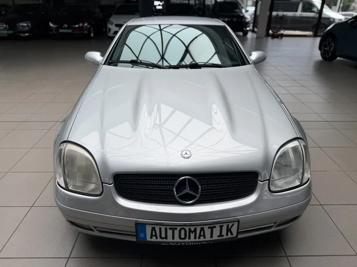 Mercedes-Benz SLK 200