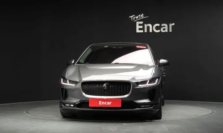 Jaguar I-PACE
