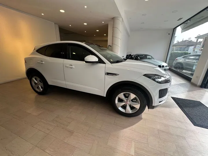 Jaguar E-Pace
