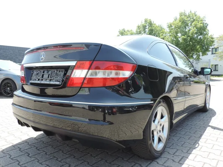 Mercedes-Benz CLC 200