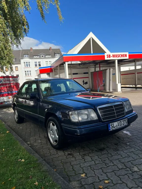 Mercedes-Benz E 250
