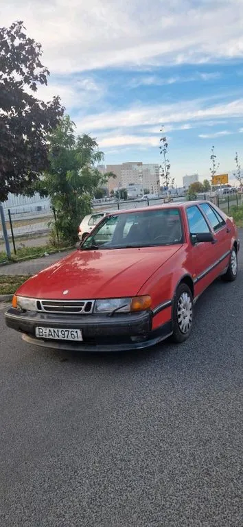 Saab 9000