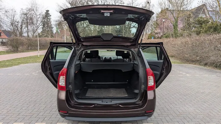 Dacia Logan