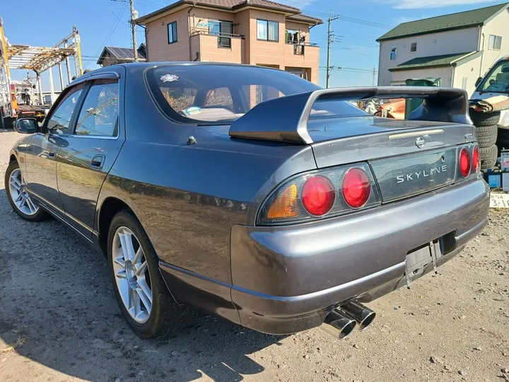 Nissan Skyline