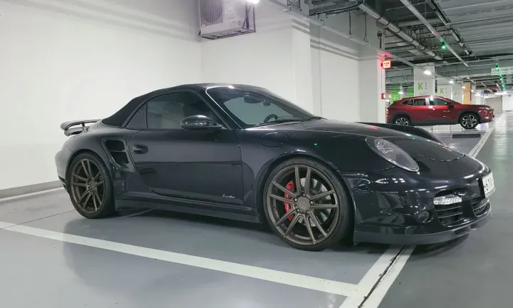 Porsche 911