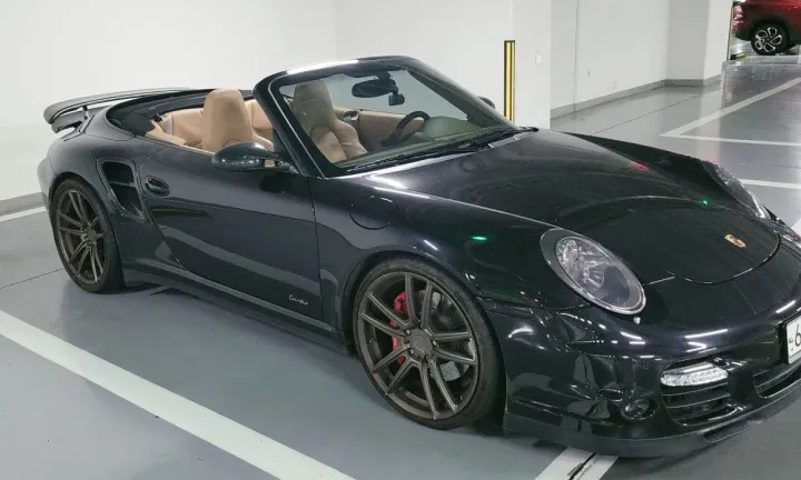 Porsche 911