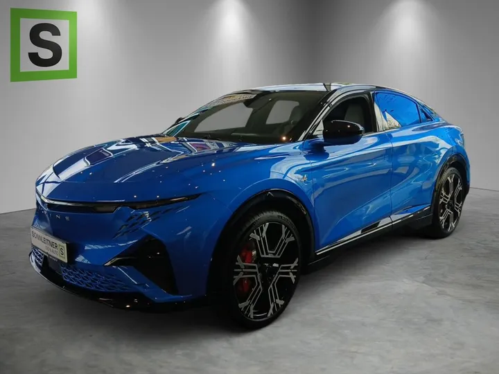 Alpine A390