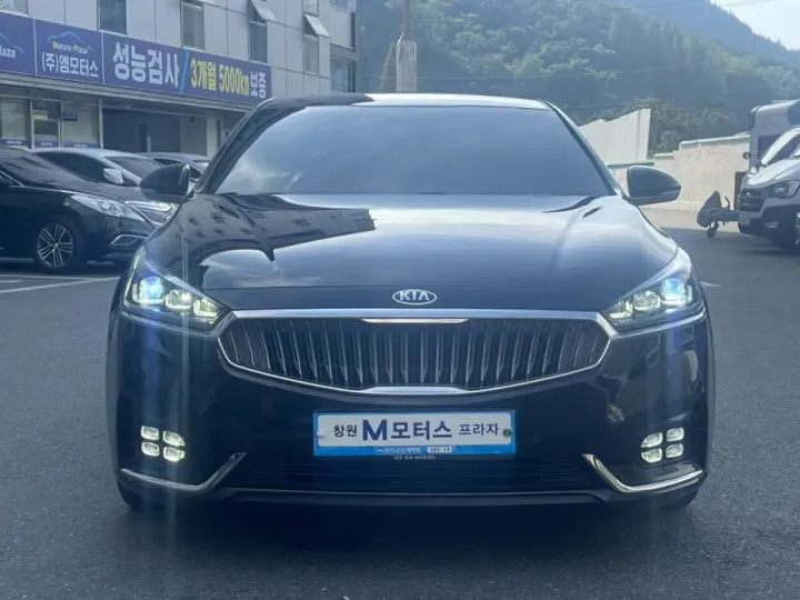 Kia K7